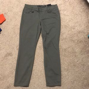 Express zipper jeans